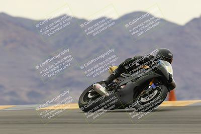 media/Jan-14-2023-SoCal Trackdays (Sat) [[497694156f]]/Turn 9 Set 2 (1130am)/